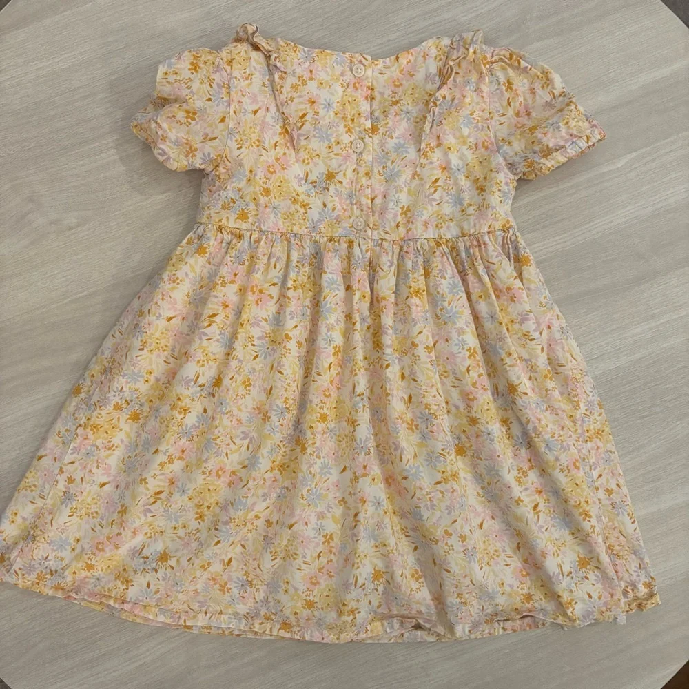 OshKosh B'gosh Floral Toddler Dress in Yellow and Pink 3T Spring Summer Easter - Picture 3 of 8
